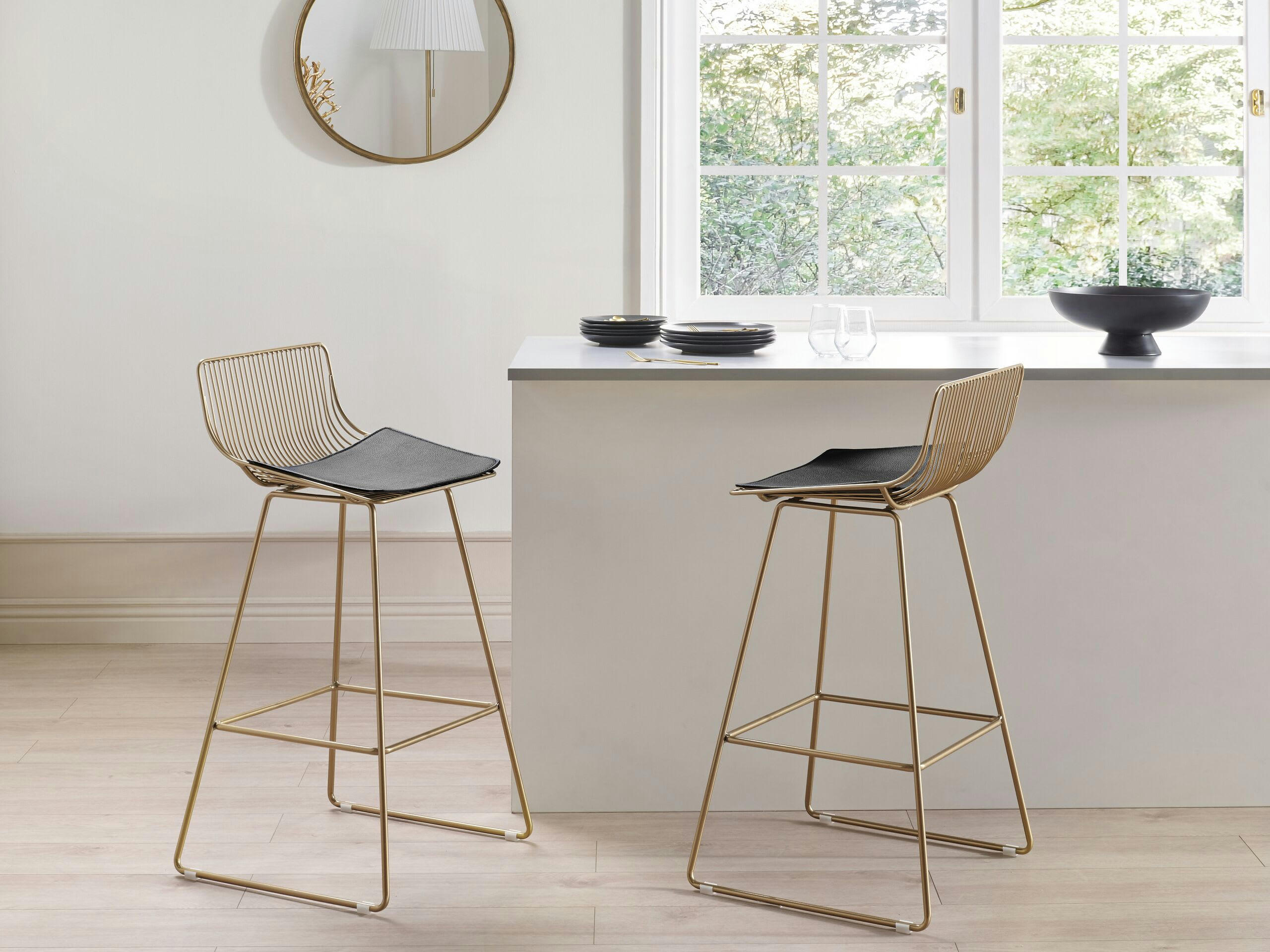 FREDONIA - Lot de 2 chaises de bar en acier doré