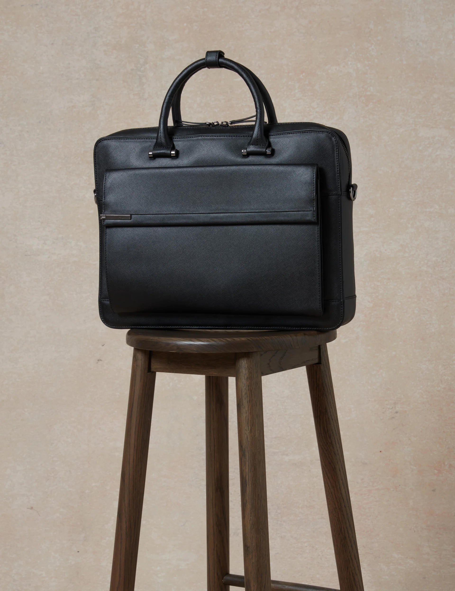 SANNDRO | BLACK