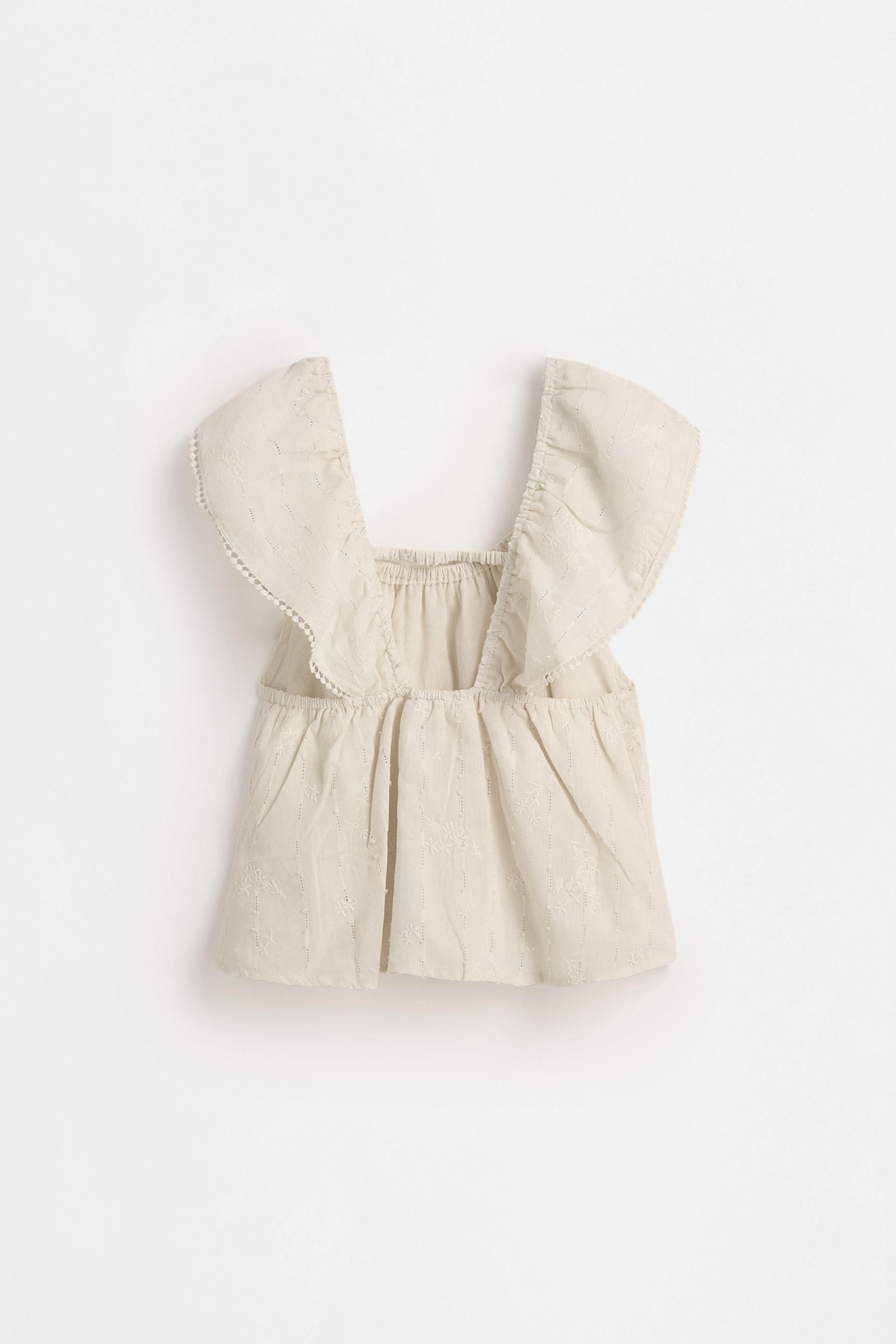 Blusa bordada