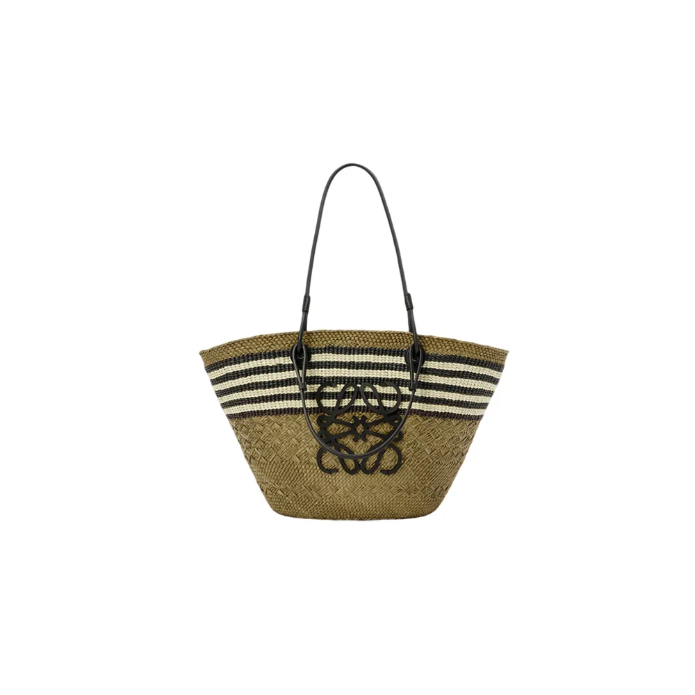 Loewe Anagram basket in iraca palm and calfskin (7A regular version)
