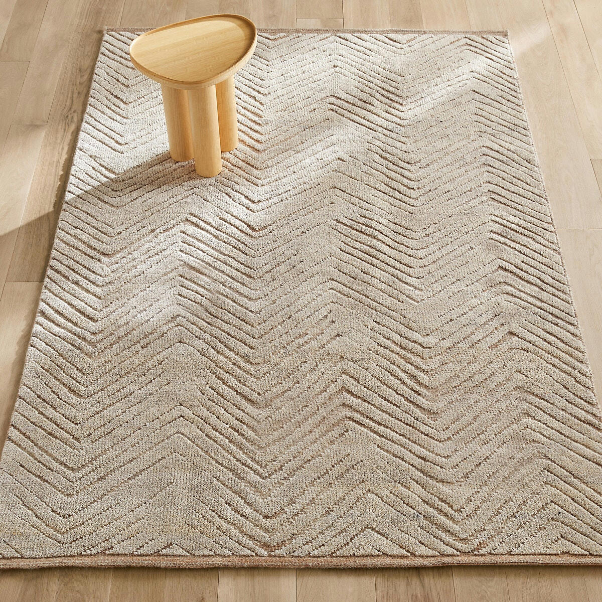 Tapis laine noué main chevrons, Nykare