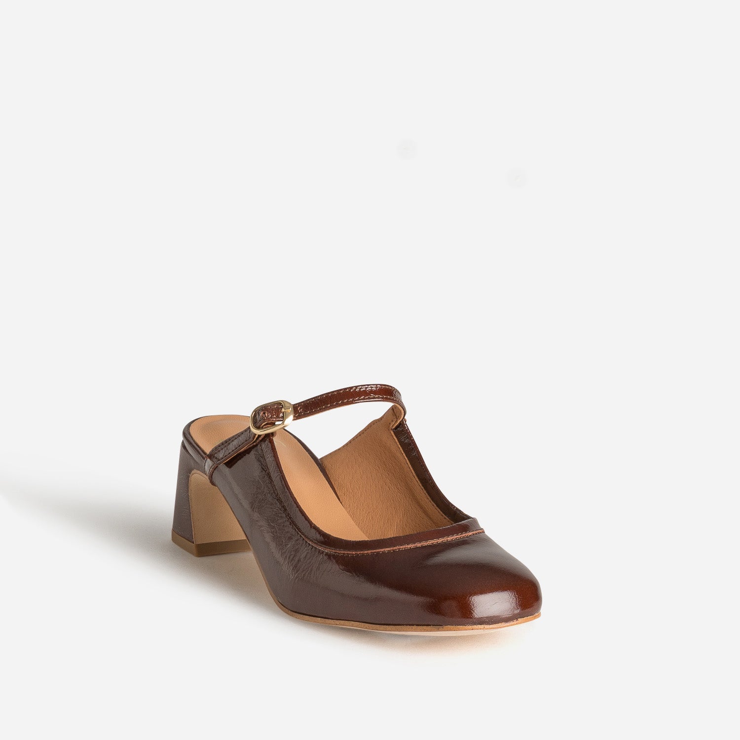 Mule babies marron cuir verni