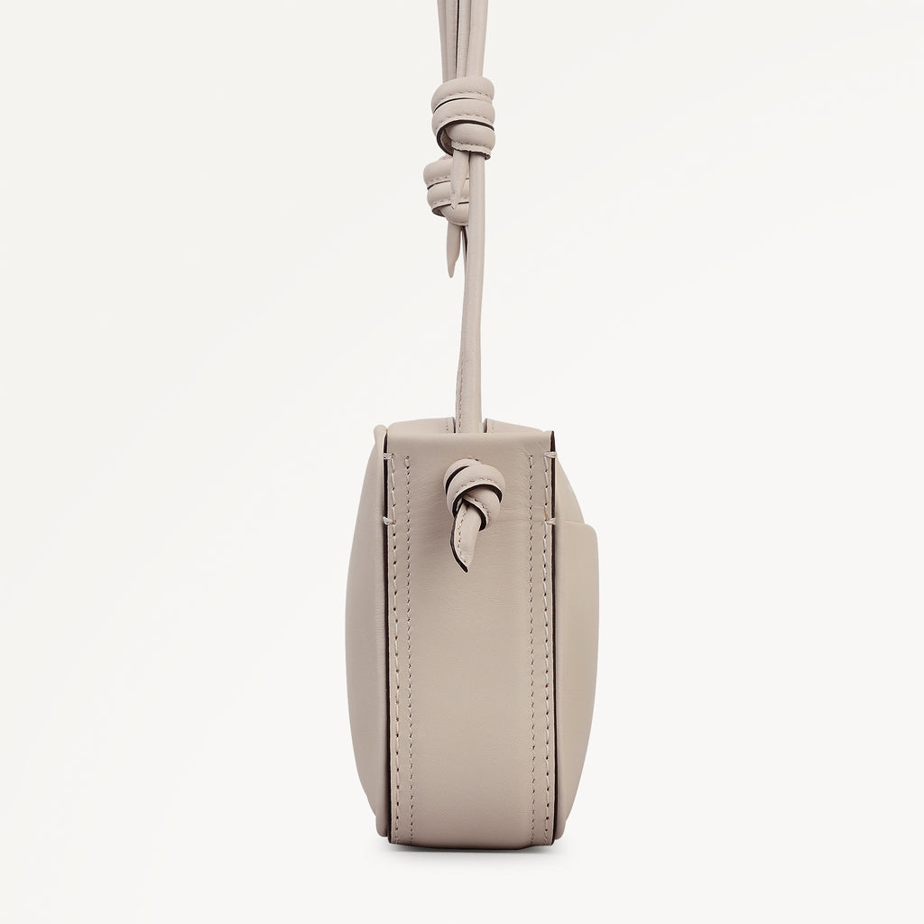 The Camden - Small Ziptop Shoulder