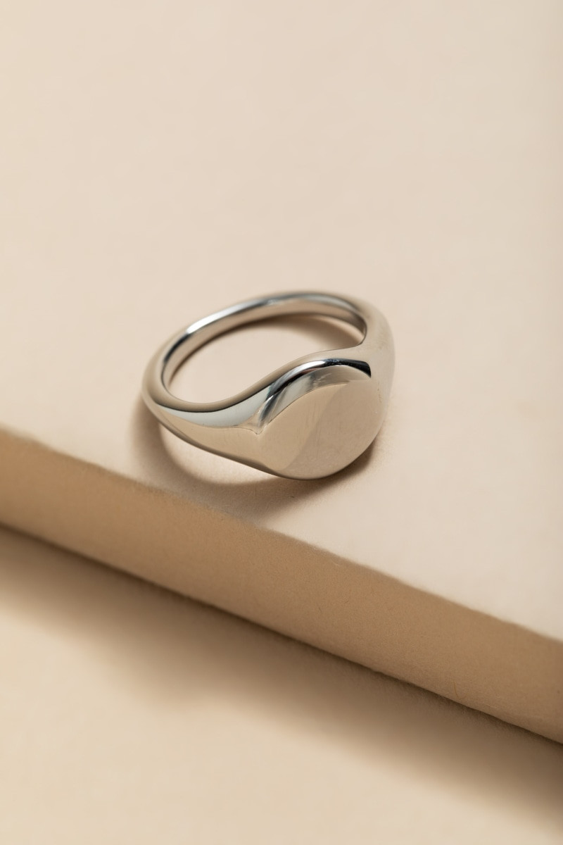 Liz Stainless Steel Signet Ring