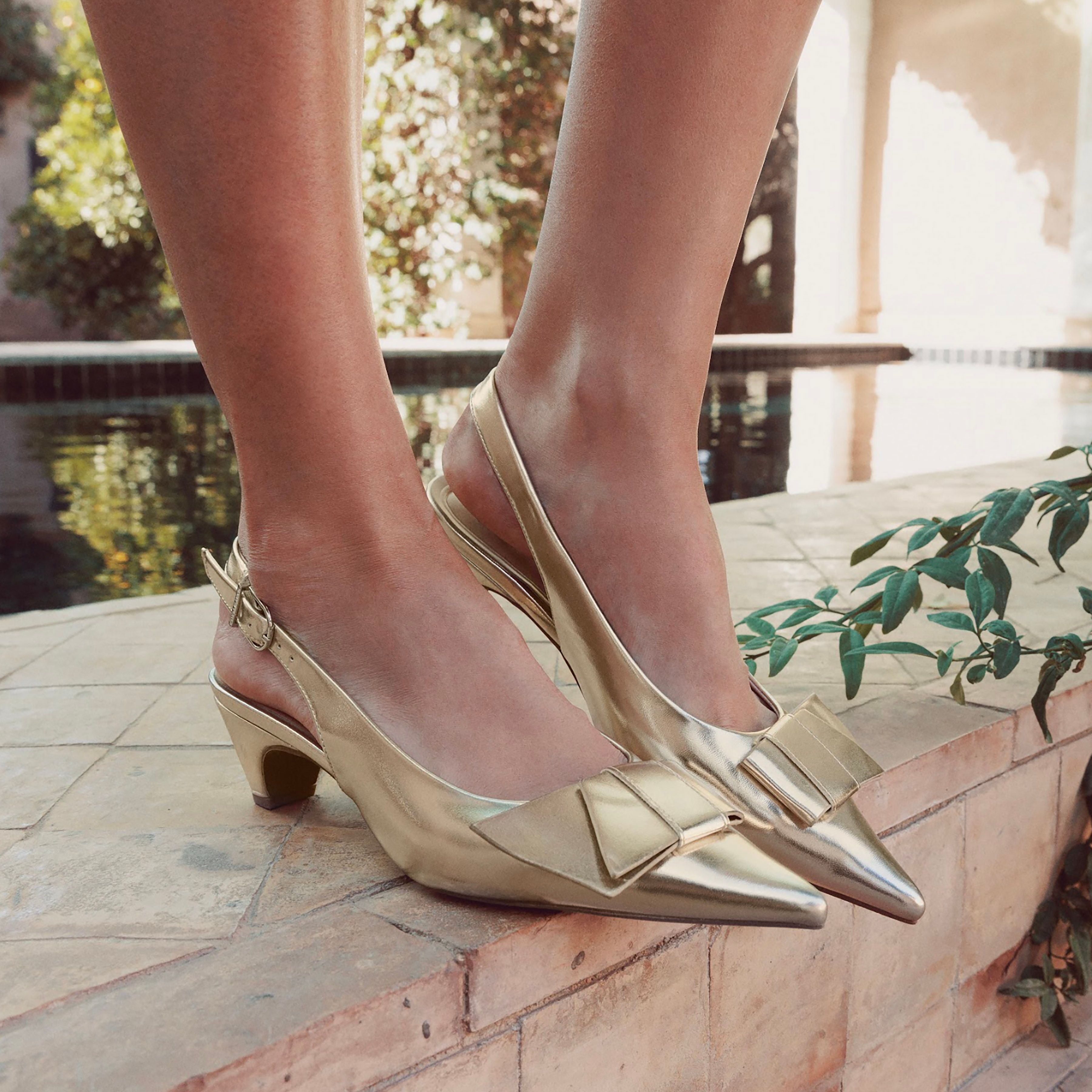 Moda In Pelle Nutmeg' Alcantara Court Shoes