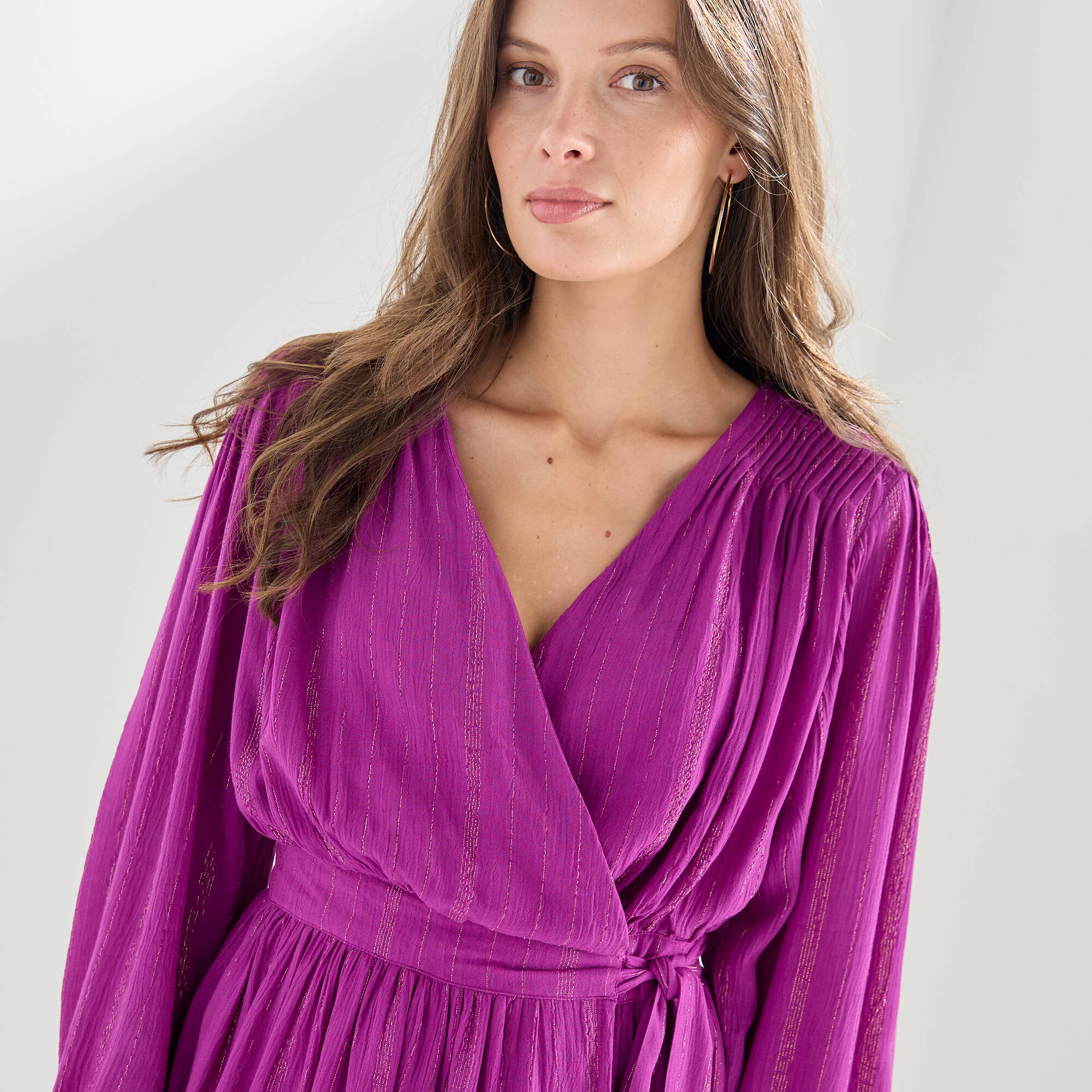 Robe longue "portefeuille" en crépon, doublée