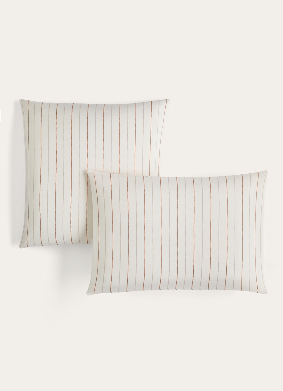 LOT DE 2 TAIES D'OREILLER EUTERPE ECRU IVOIRE