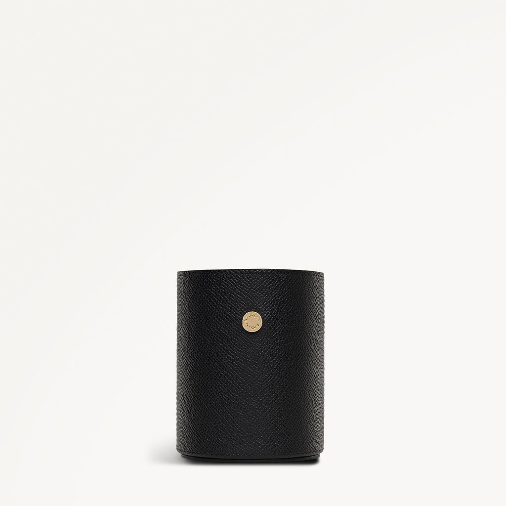 Halcomb Place - Pen Holder