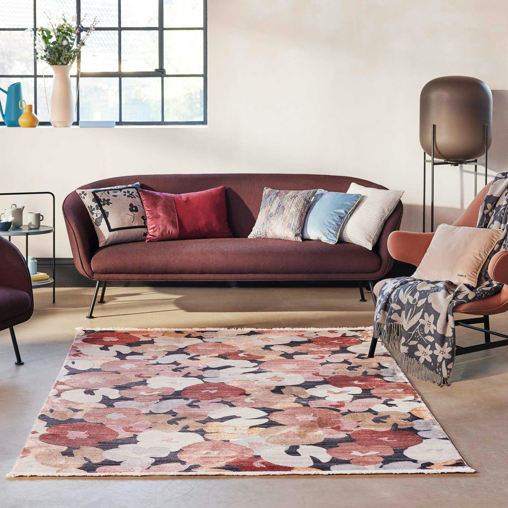 AGNETA - Tapis motif floral vintage tons chauds 133x190