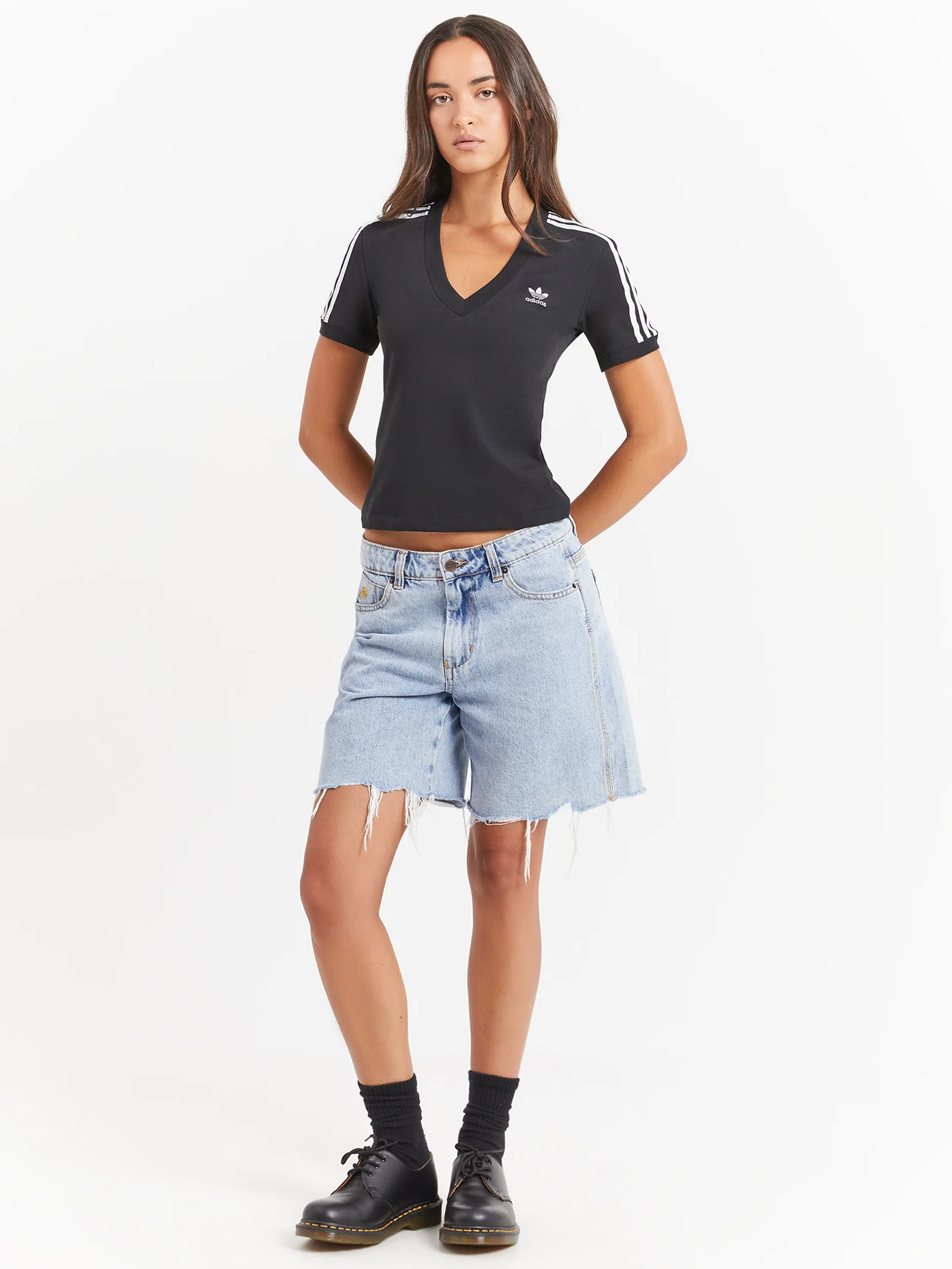 Damage Stubby Shorts
