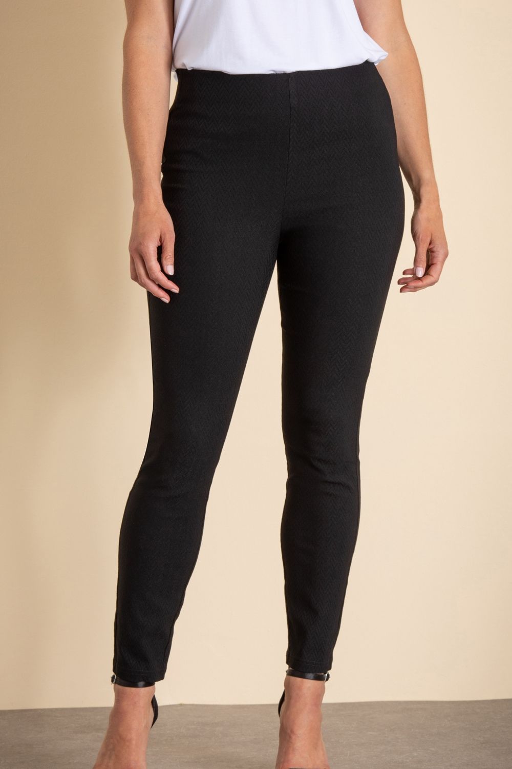 Klass. Textured Pull On Slim Leg Trousers