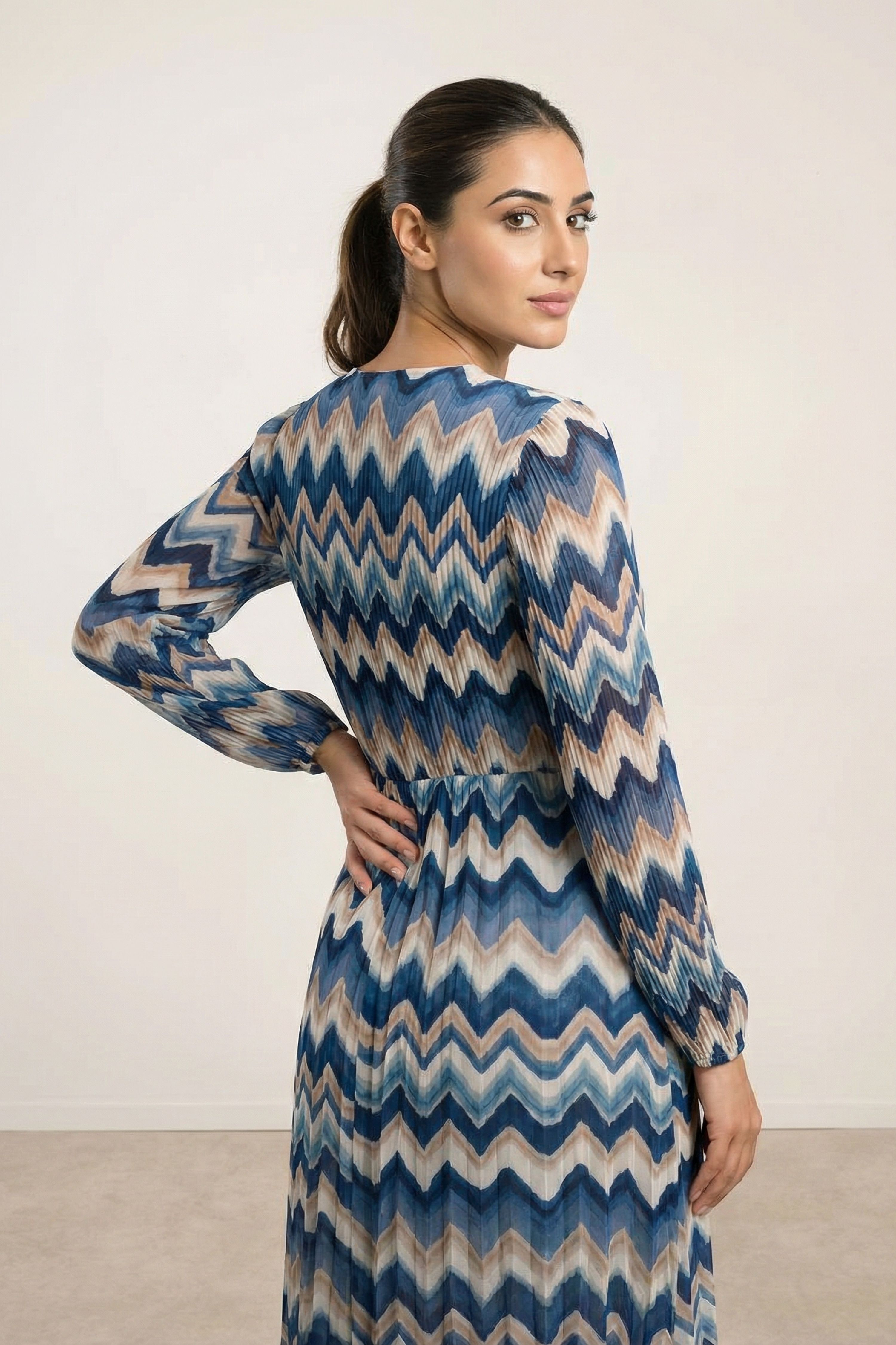 Blue Vanilla Blue Pleated Zig Zag Print Dress