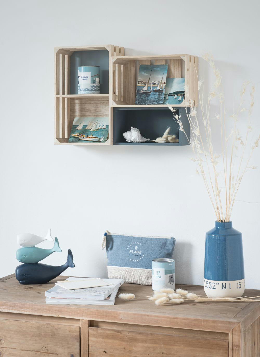 - Statuette 3 baleines bleue et blanche H17