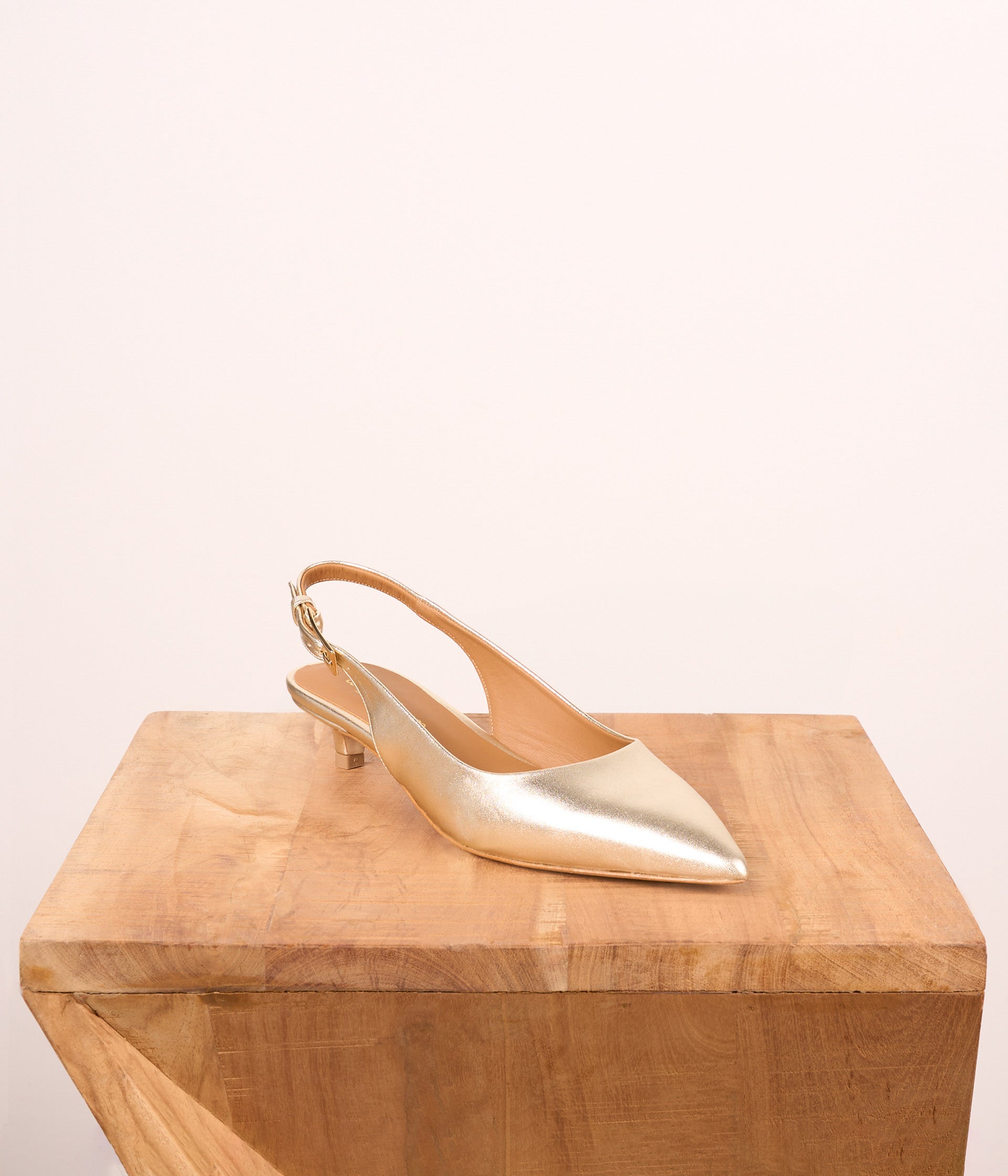 Slingbacks en cuir doré Allium