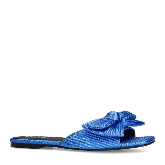 Blauwe slippers met strik