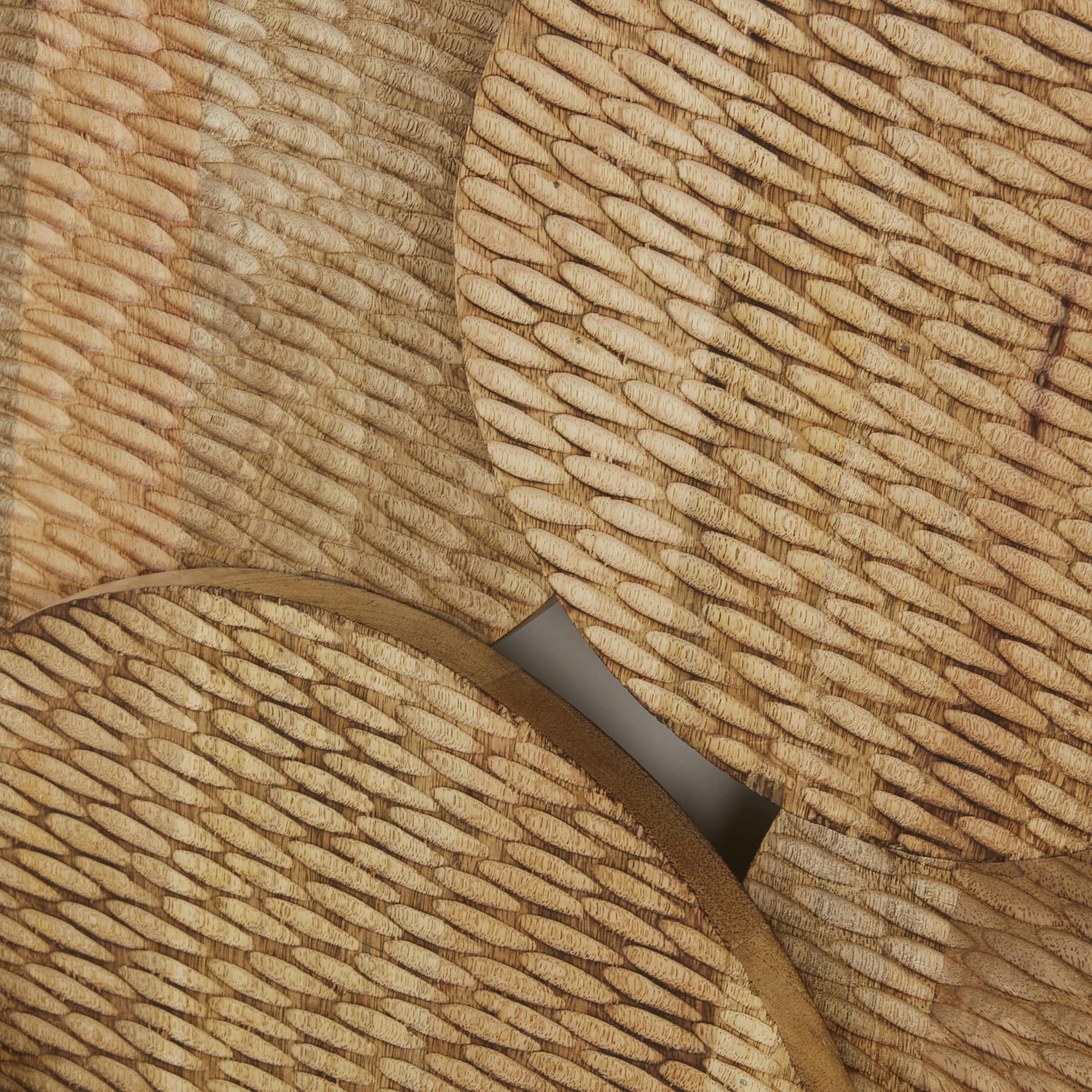 SASHA - Déco murale en bois de manguier gravé 131x72