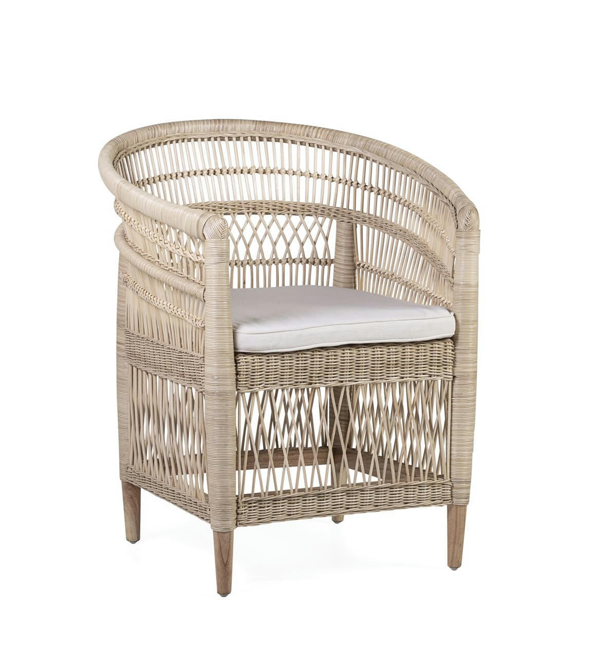 RATTAN - Fauteuil en rotin beige avec coussin