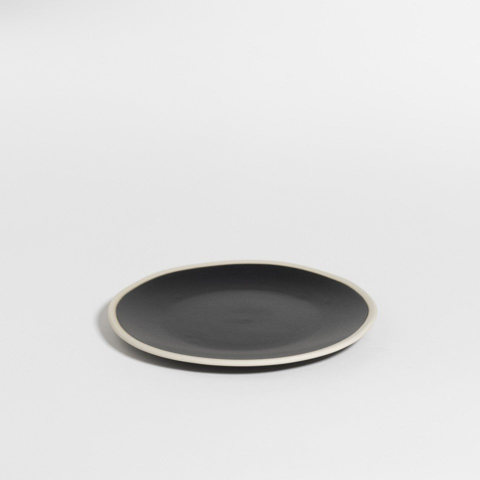 The Table Atelier Ontbijtbord 20 cm Black Pepper