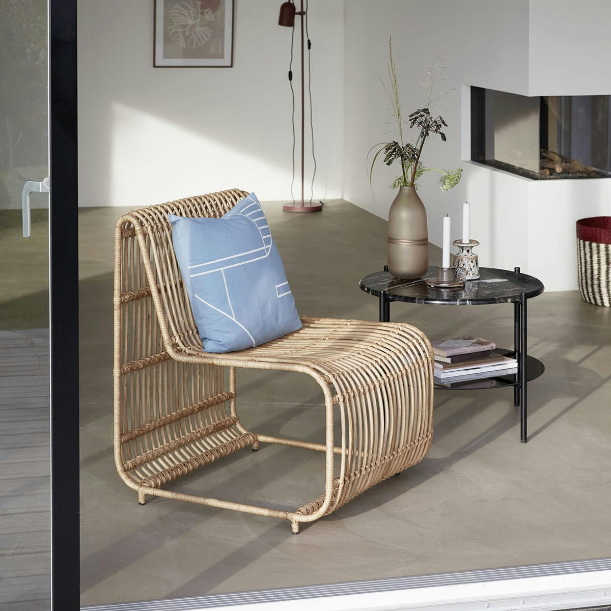 STUNNING - Table basse en verre, fer et marbre noir