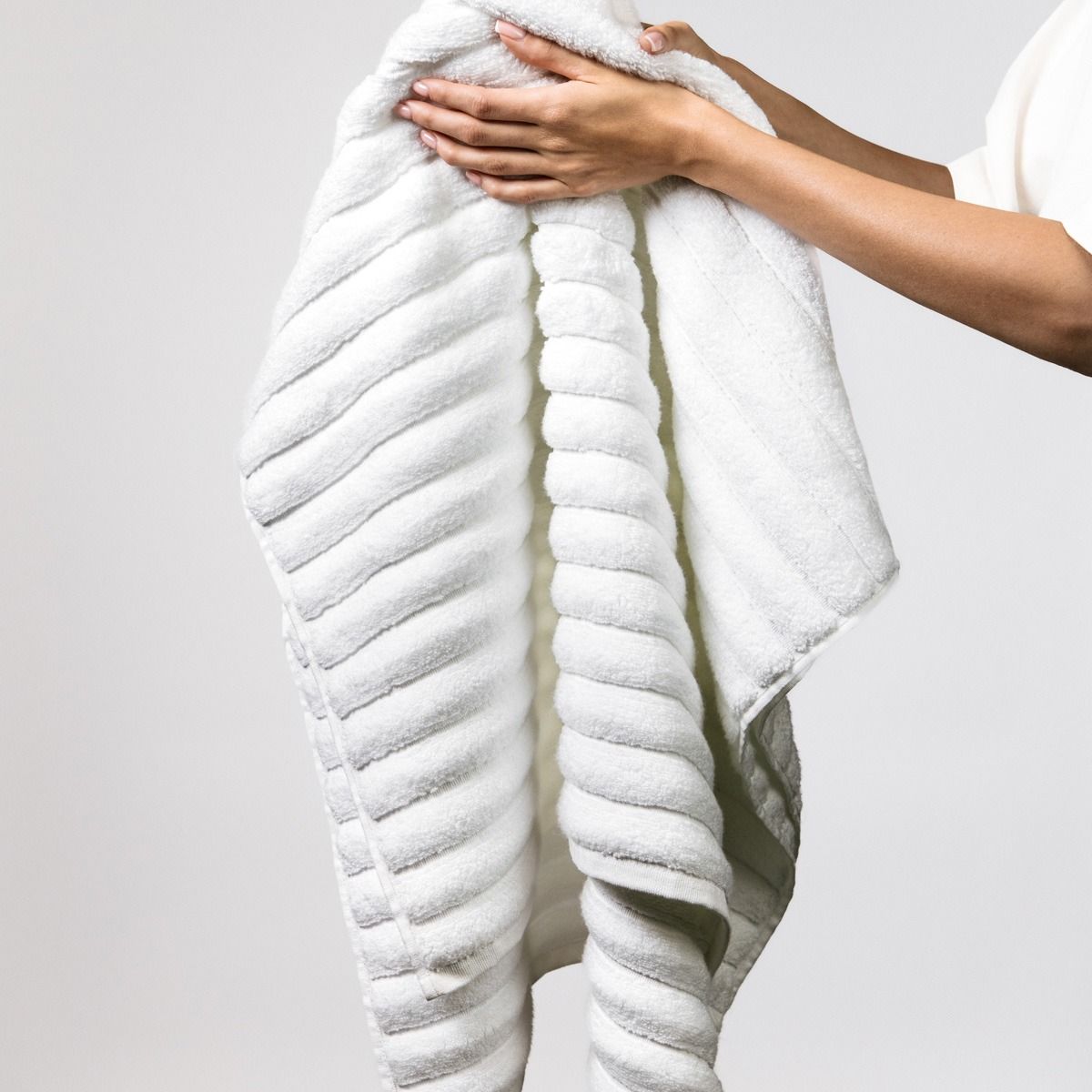 Ręcznik ASTRI biały puszysty 70x130 cm