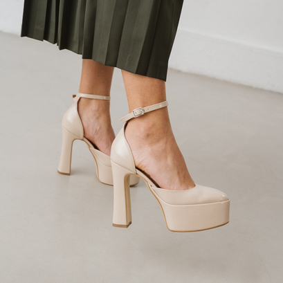 Babies à talons et plateformesen vernis beige | JENNY
