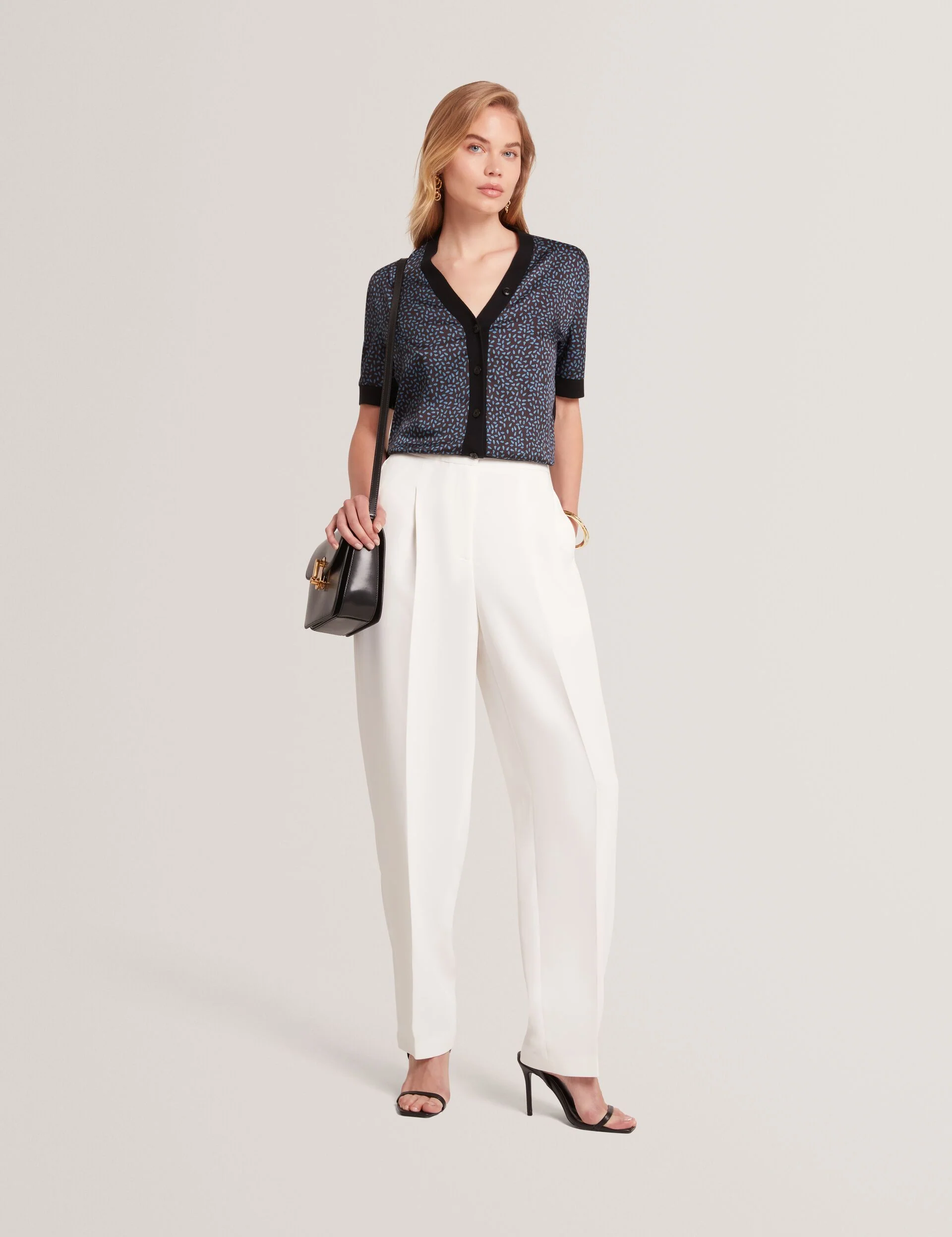 BRIALA | BLACK