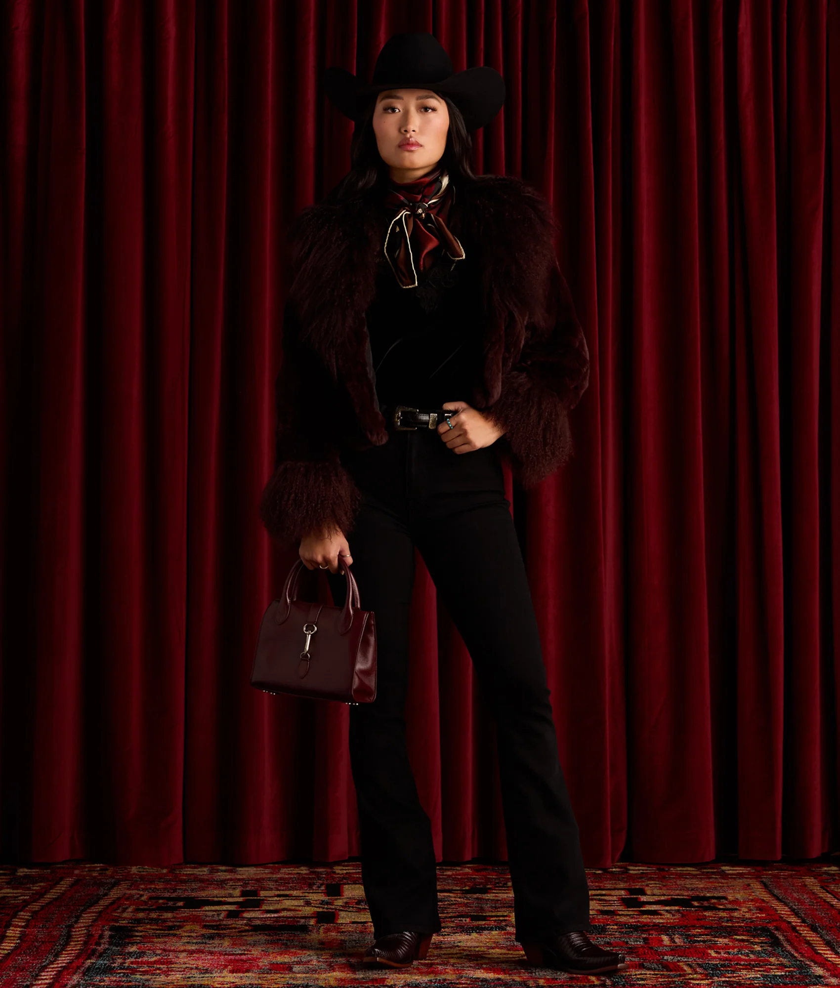 Smooth Goat Tapered - Black Cherry