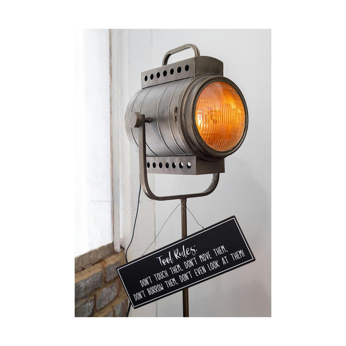 LIBERTAD - Lampadaire projecteur industriel en métal