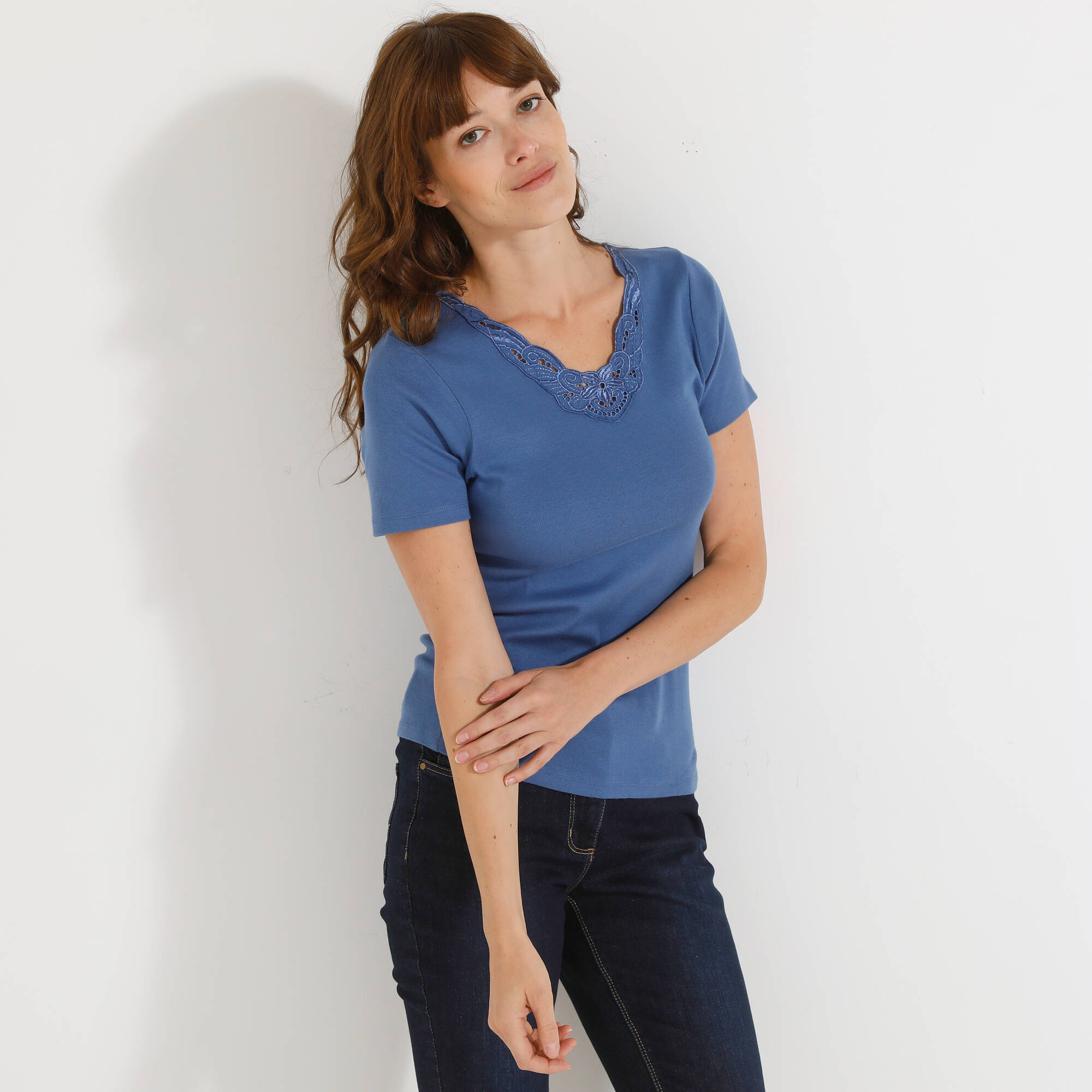 T-shirt manches courtes dentelle