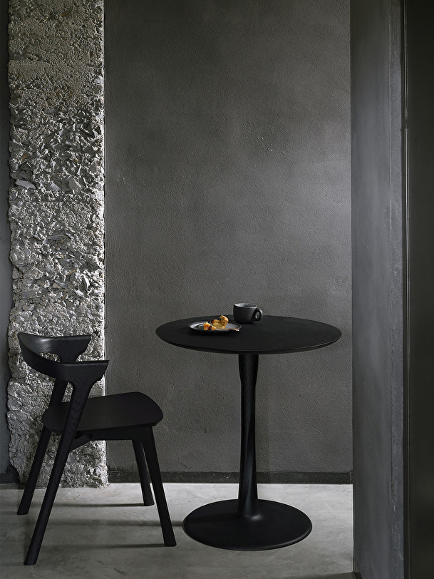 Table torsion chene - ethnicraft noir