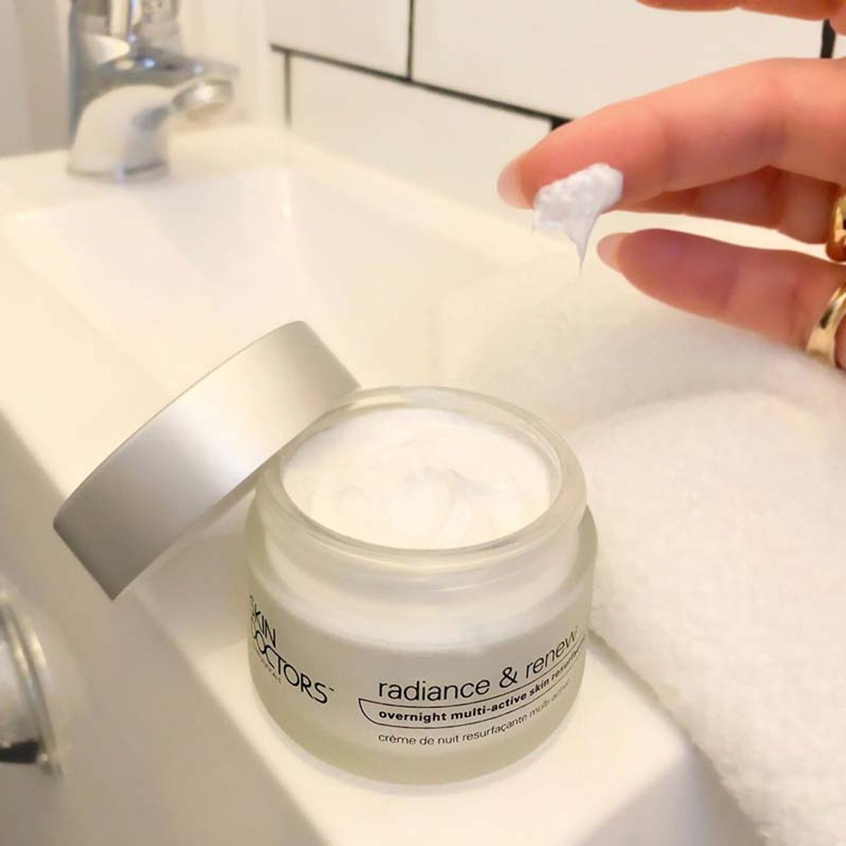 Skin Doctors Radiance & Renew