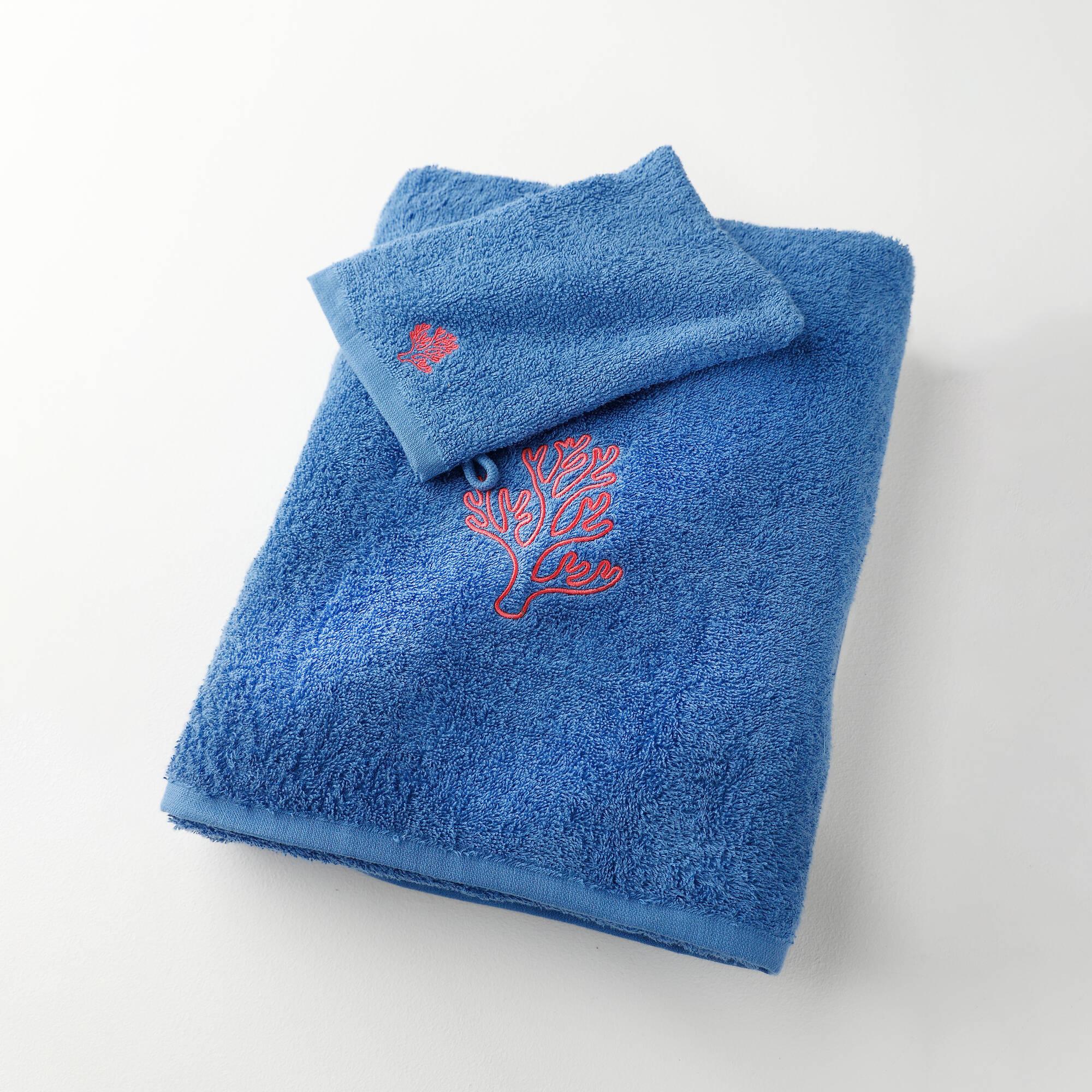 Collection serviettes de bain 420 g/m² brodées corail