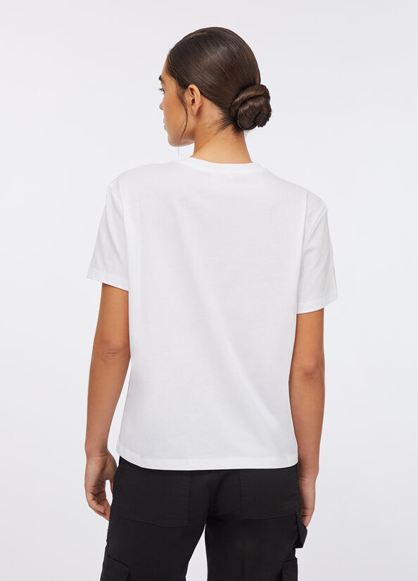 T-shirt con applicazioni