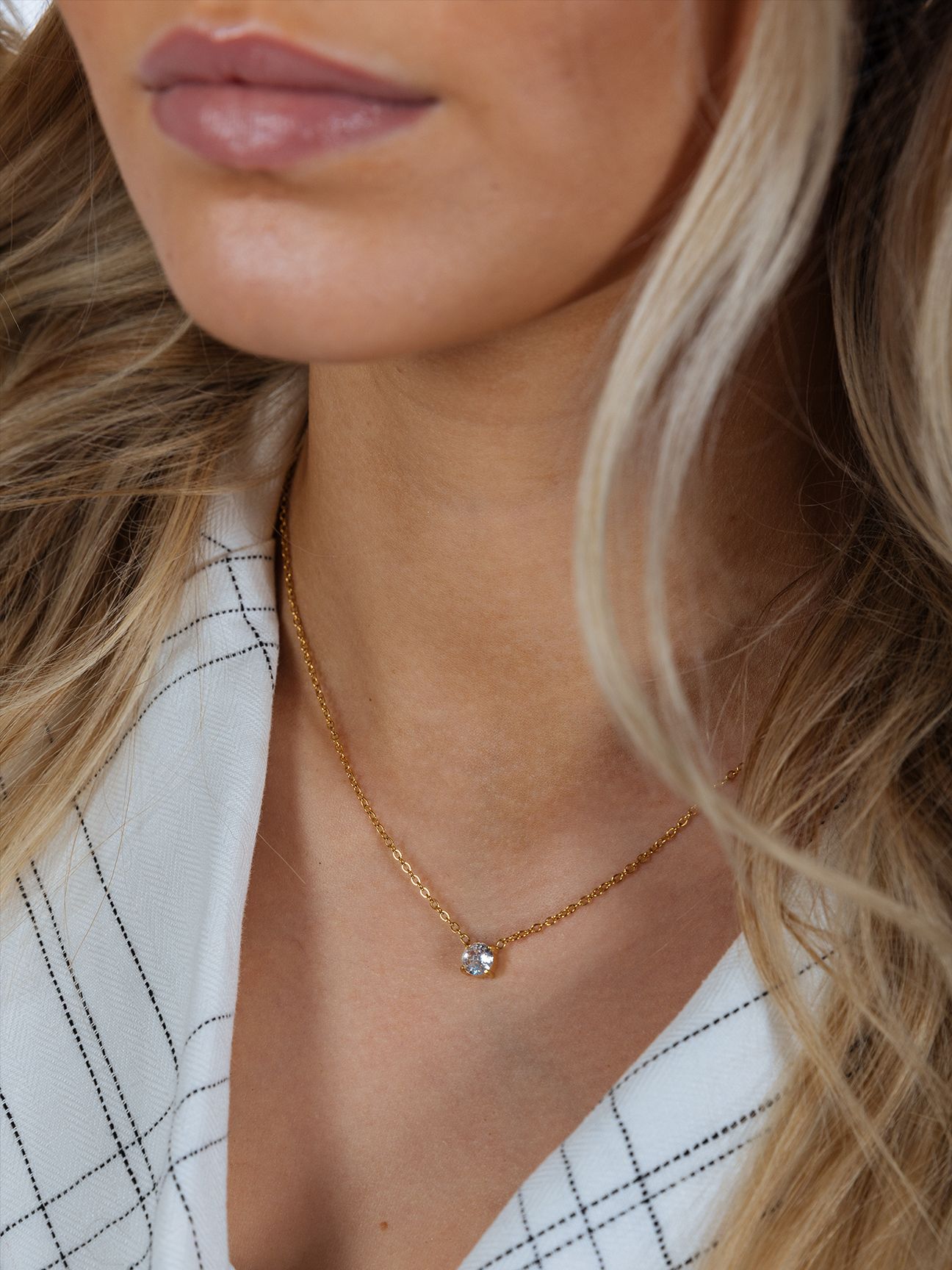 SVNX Diamante Crystal Necklace - Gift Boxed