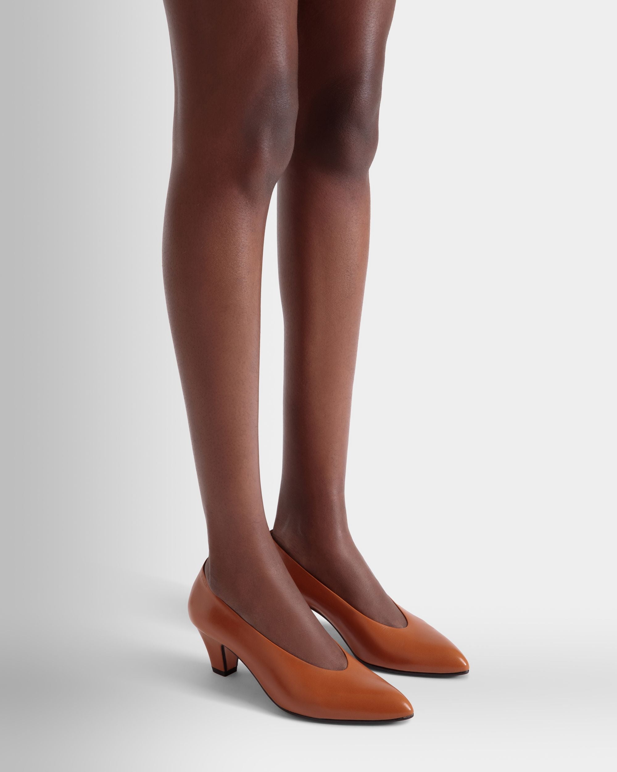Pumps Alva Aus Leder In Braun