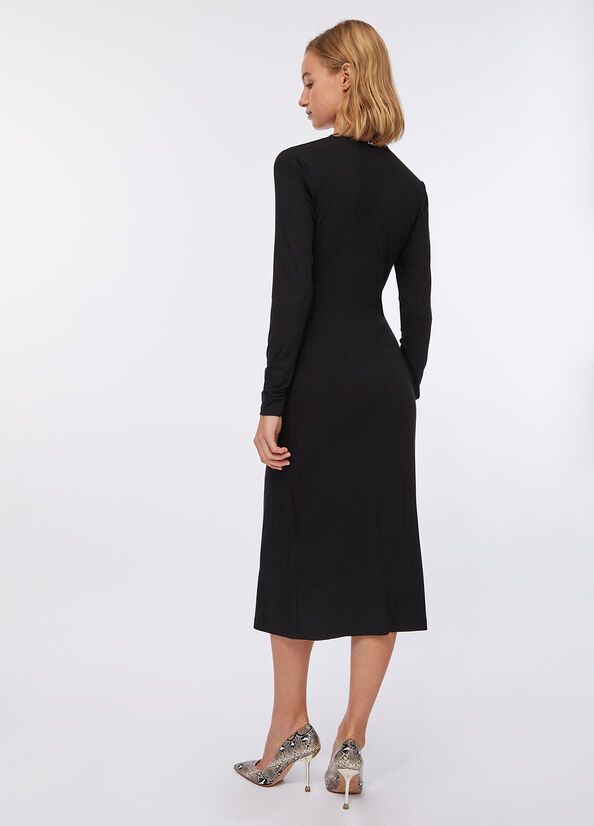 Abito lungo con arriccio