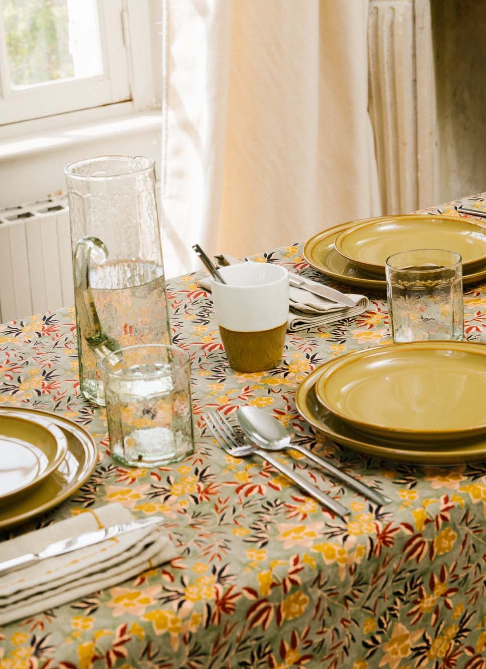 NAPPE EN COTON IMPRIMÉ FLORAL MULTICOLORE