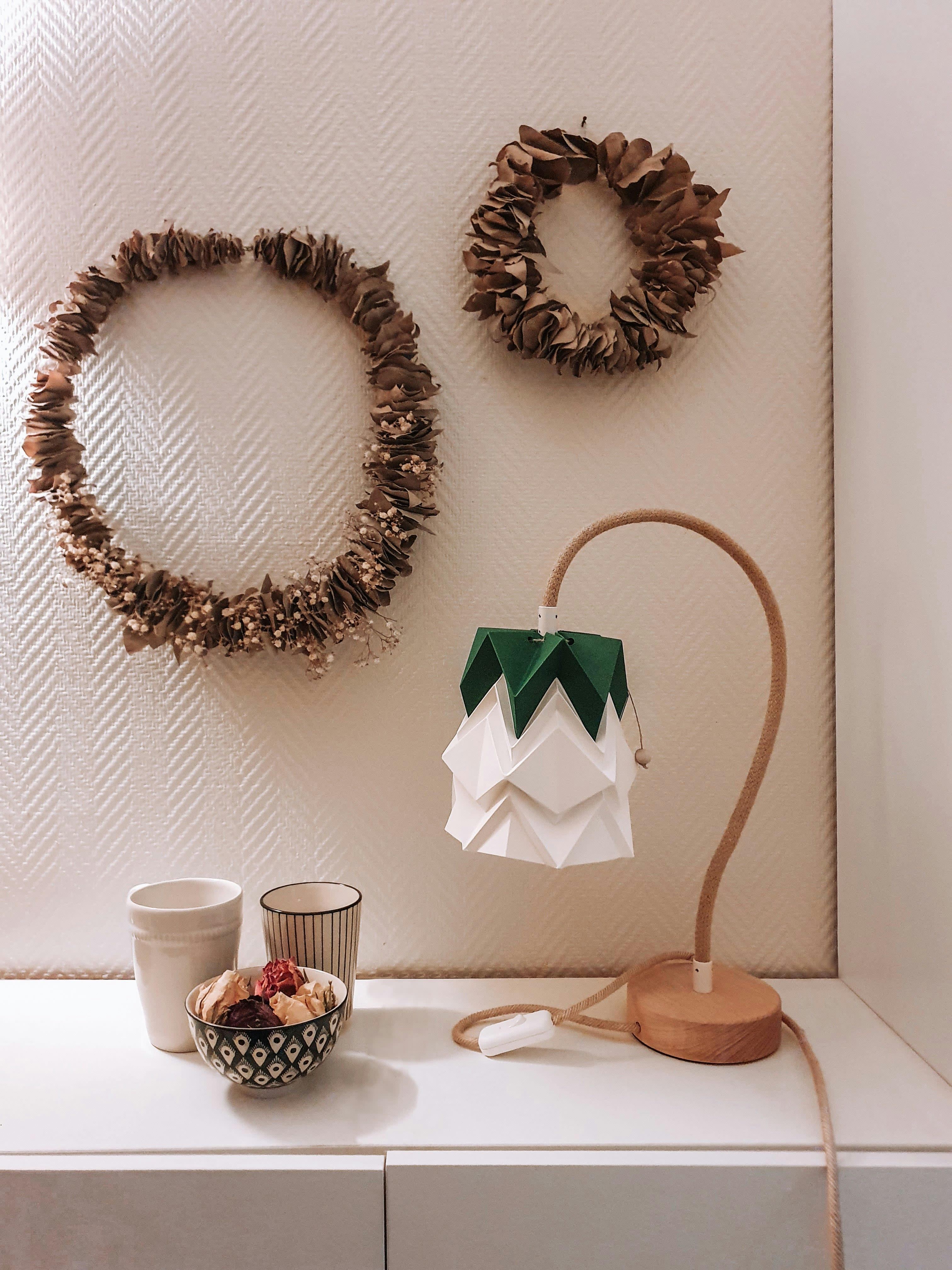 KIKYO - Lampe de Table avec pied flexible et petit abat-jour en papier