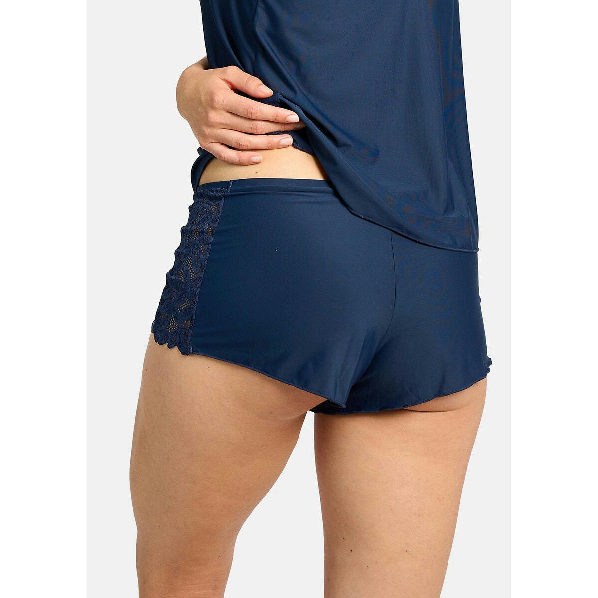 Short de nuit microfibre et dentelle Virtuose