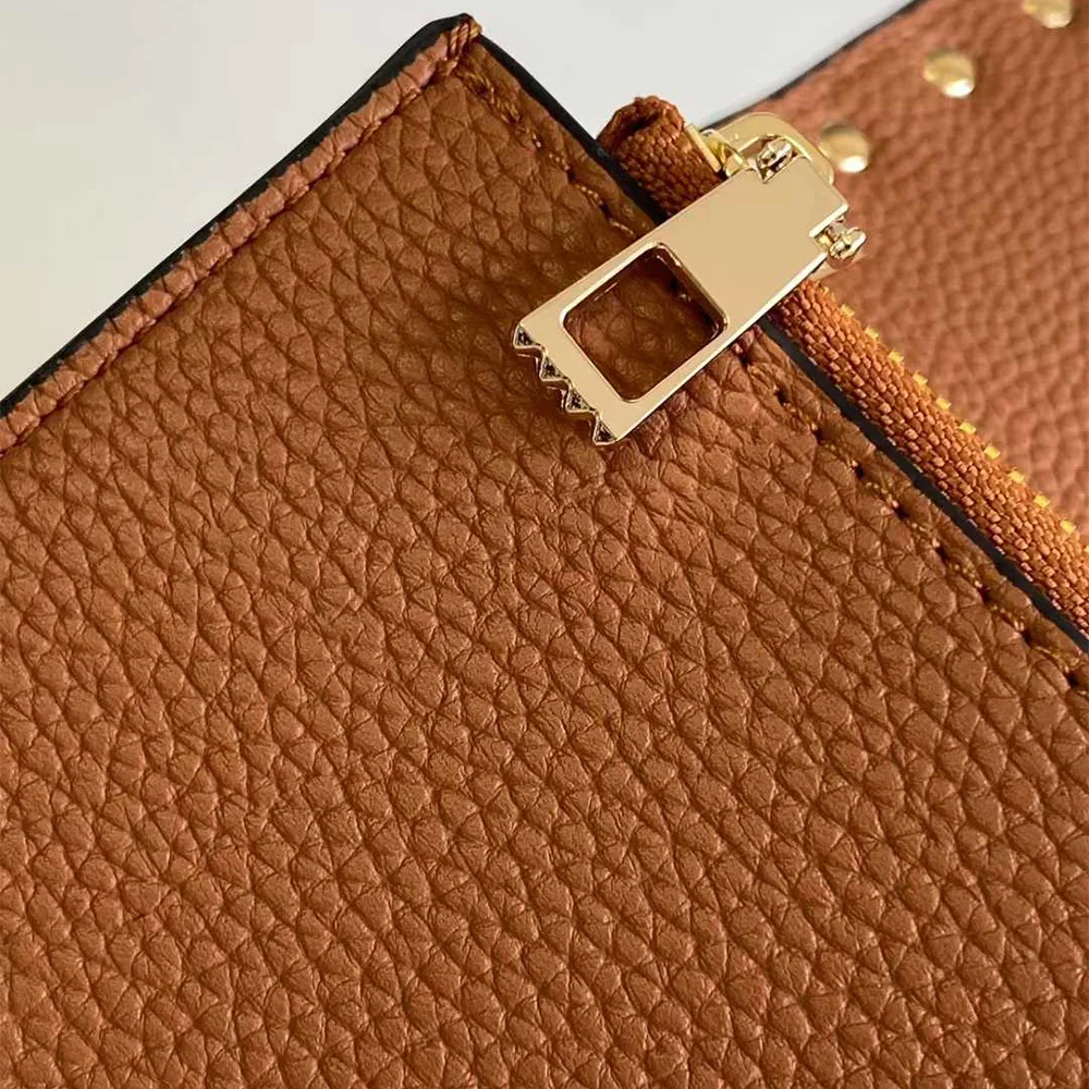 Valentino Mini Rockstud Cross-Body Bag (7A regular version)