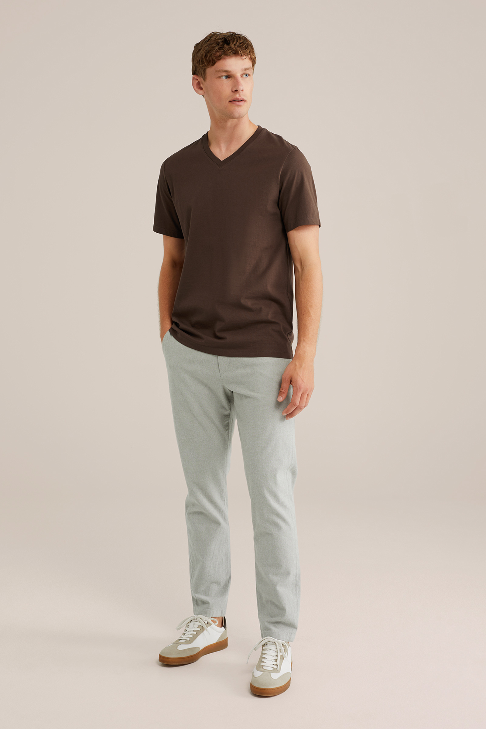 Heren Regular fit T-shirt met V-hals