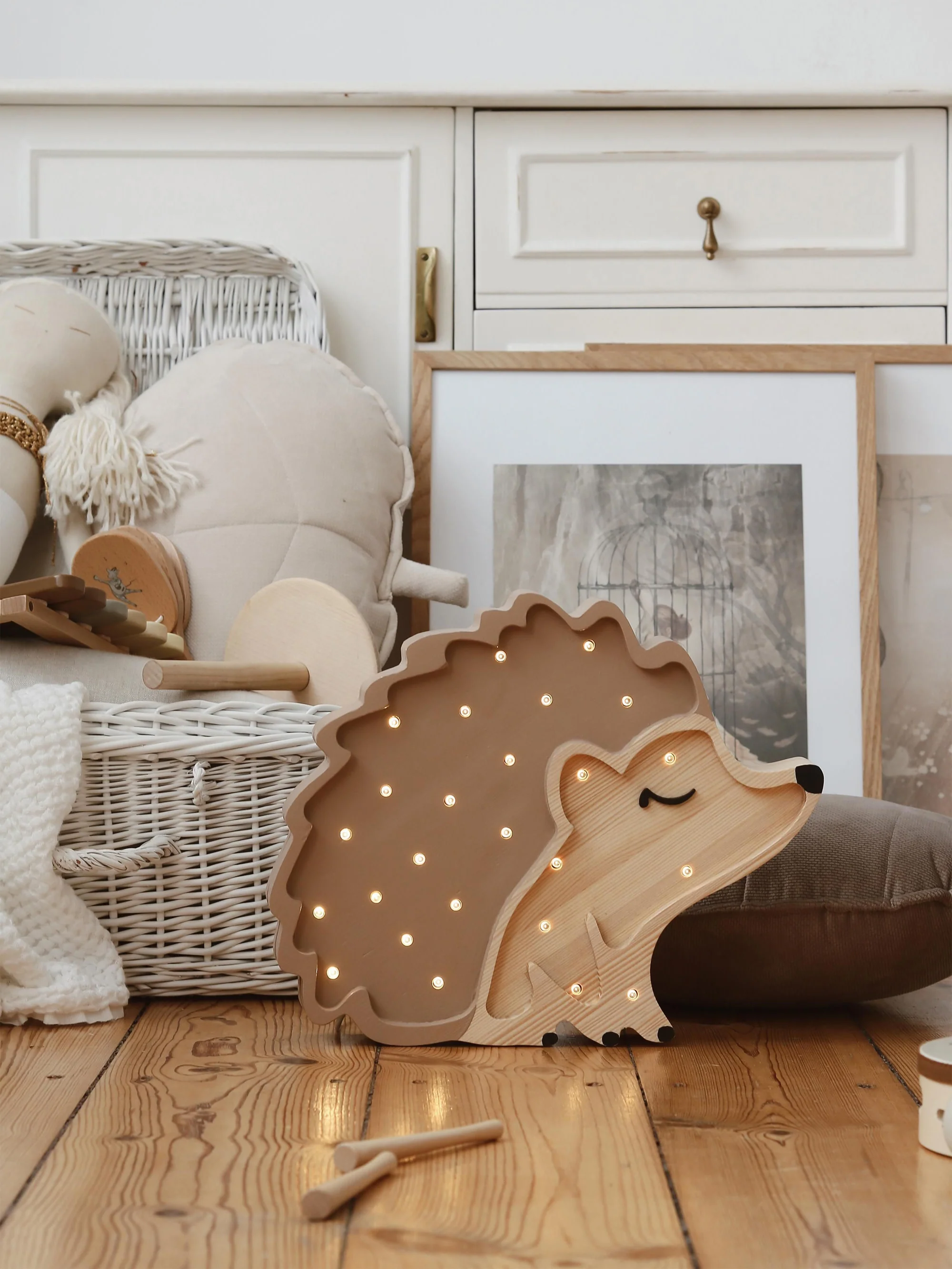 Handgefertigte LED-Kinderzimmerlampe Hedgehog mit Timerfunktion und Fernbedienung, dimmbar