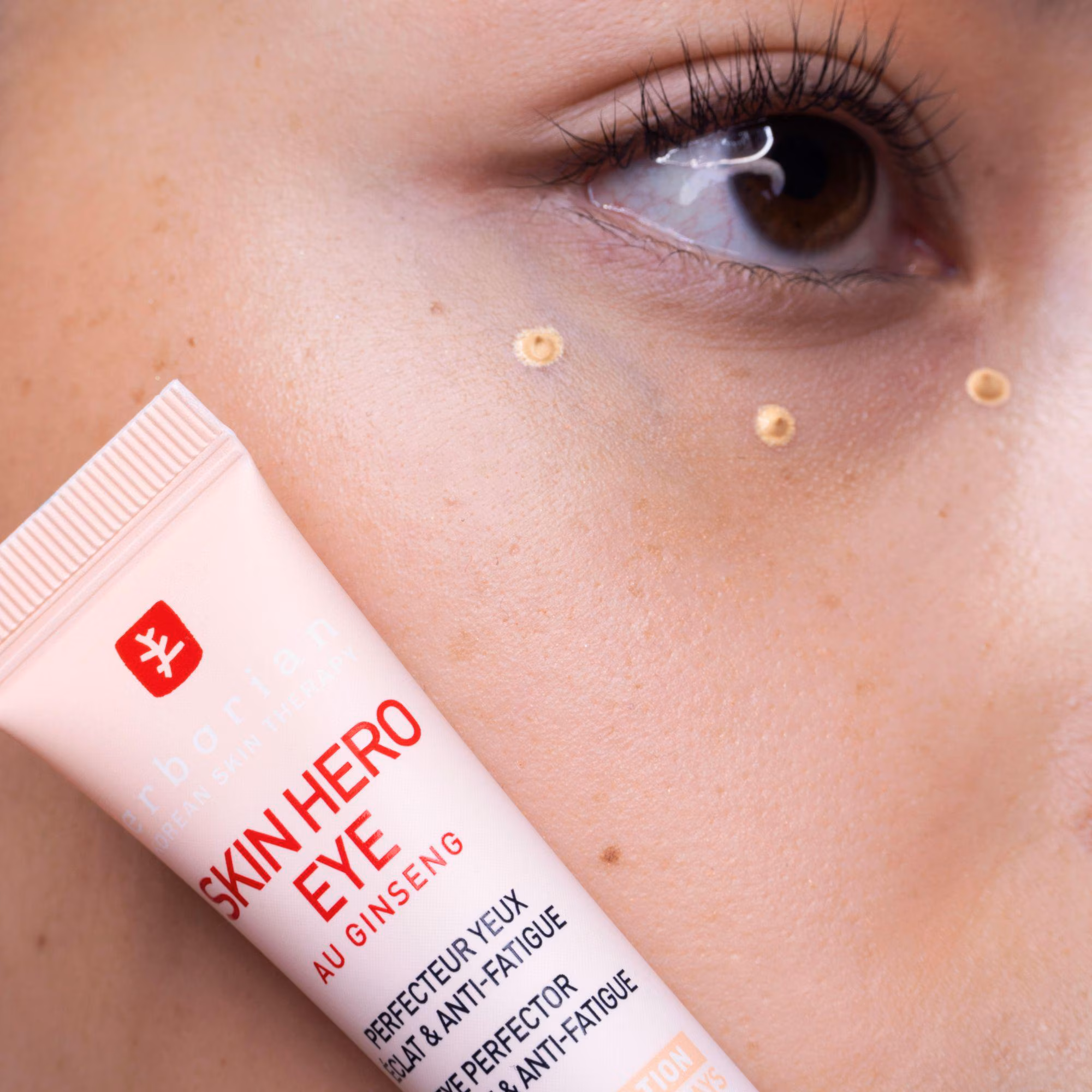 SKIN HERO EYEPerfecteur yeux non teinté + soin anti-fatigue