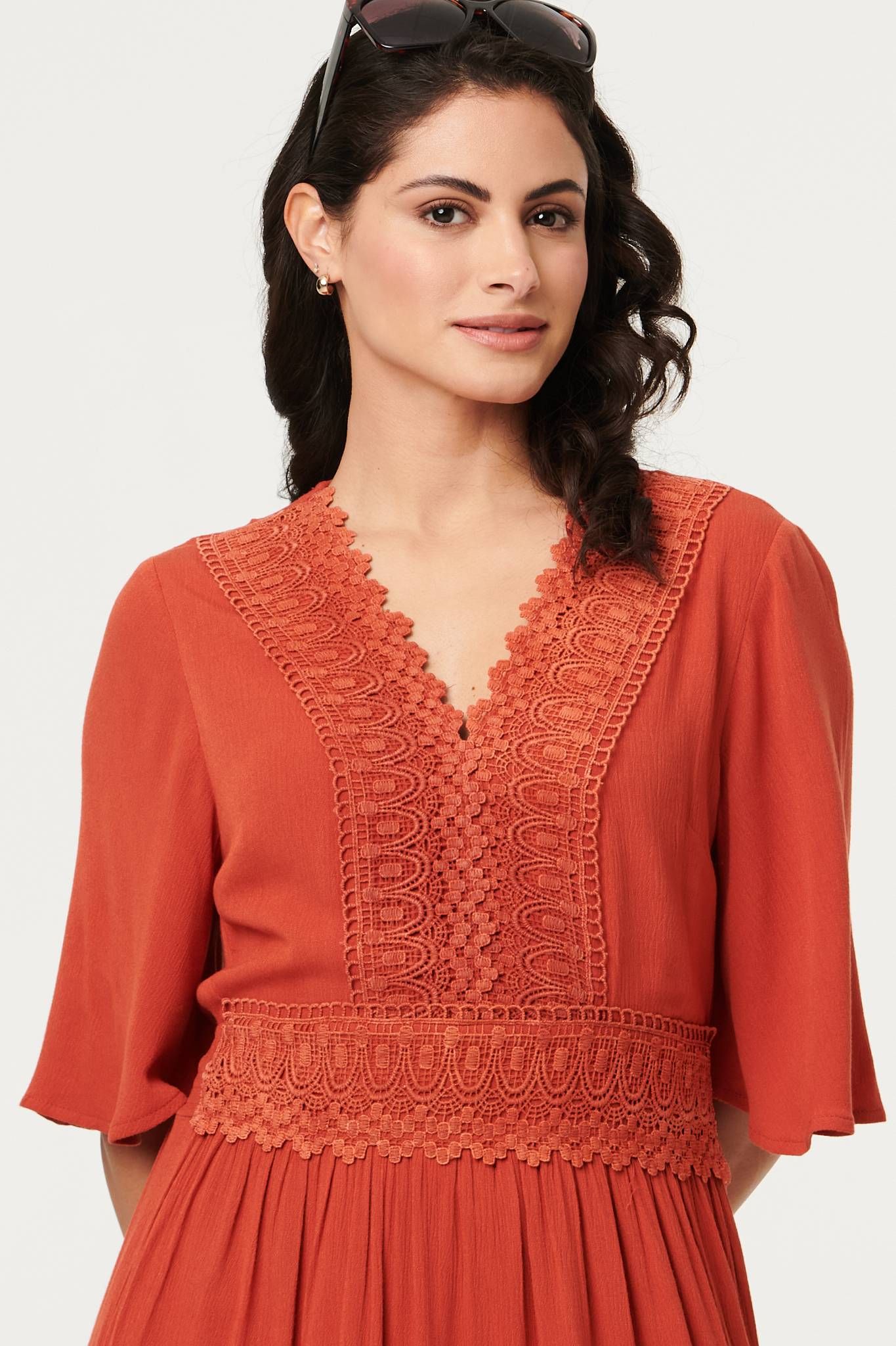 Izabel London Lace Trim Tiered 1/2 Sleeve Maxi Dress