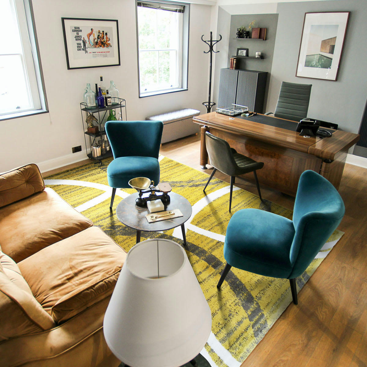 UNDERGOOD - Tapis effet laineux motifs arches jaune et gris 160x230