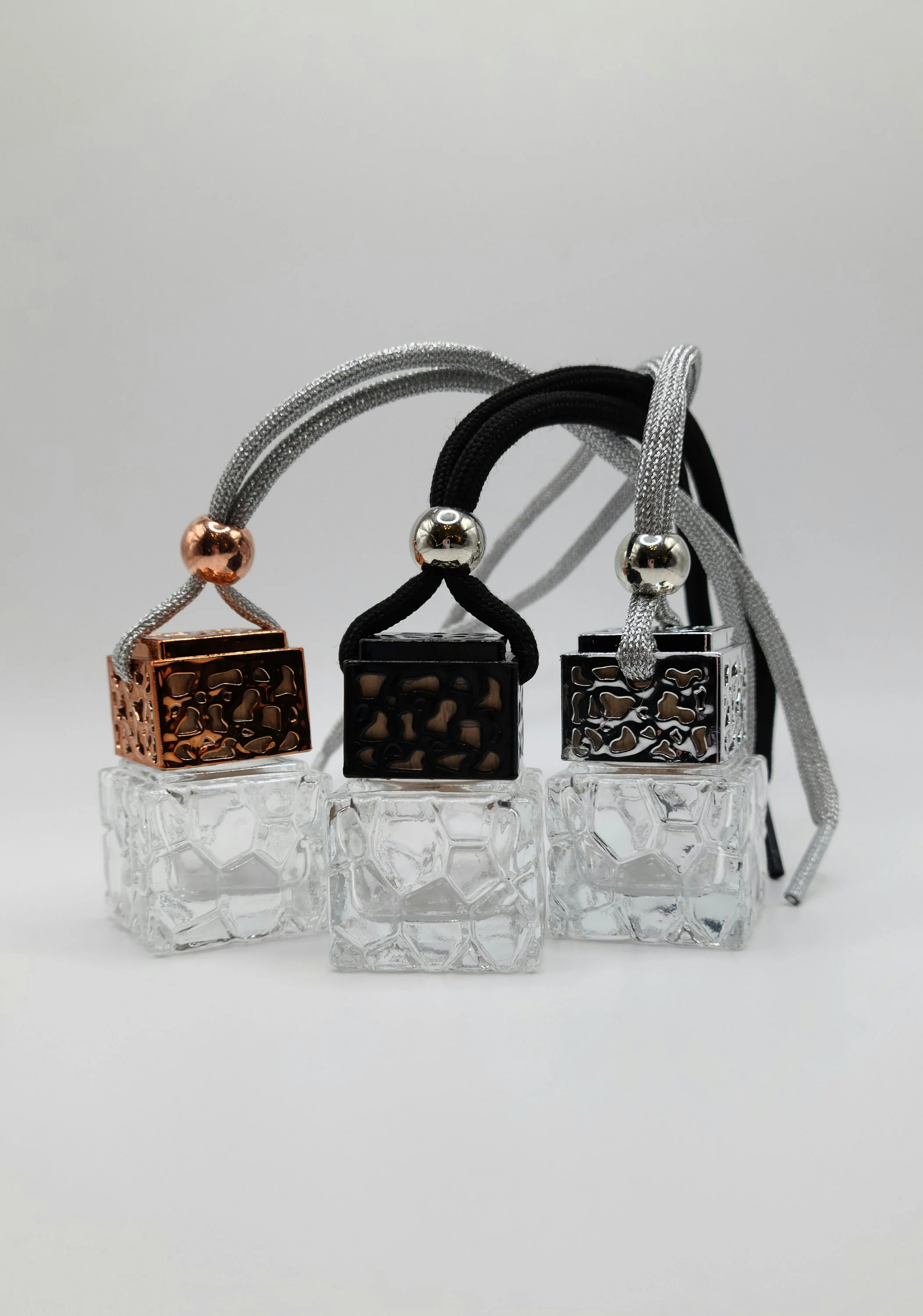 Elegant 8 Ml Honeycomb Glass Air Freshener