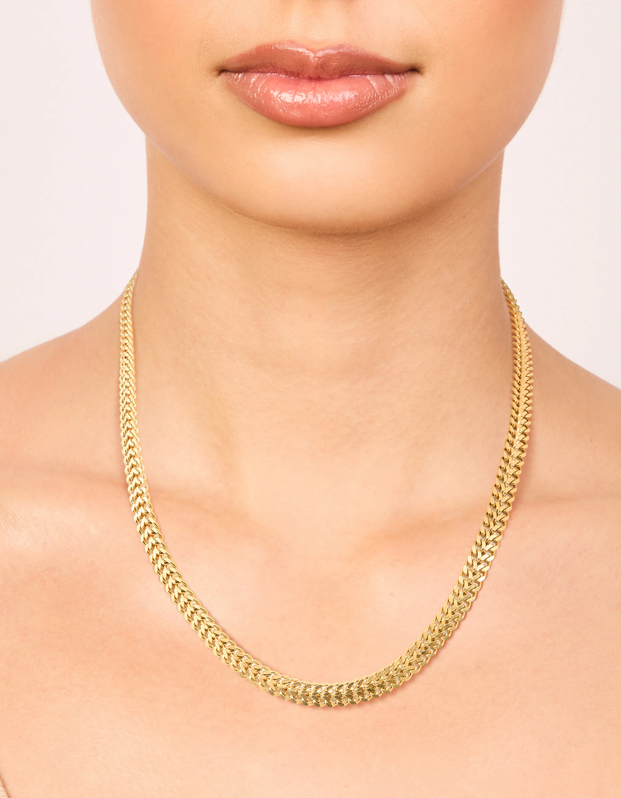 Waterproof Gold Plated Stainless Steel Flat Detail Chain Necklace