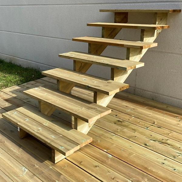 BERLIN Escalier extérieur bois 7 marches H 122cm L-100cm - sans contre marche