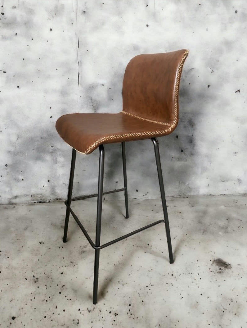 BOSTON - Tabouret de bar aspect cuir marron