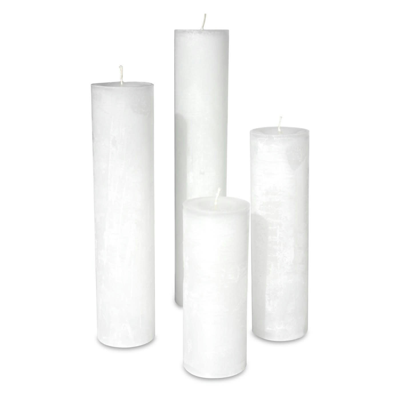 - Bougie blanche D5,7x30cm